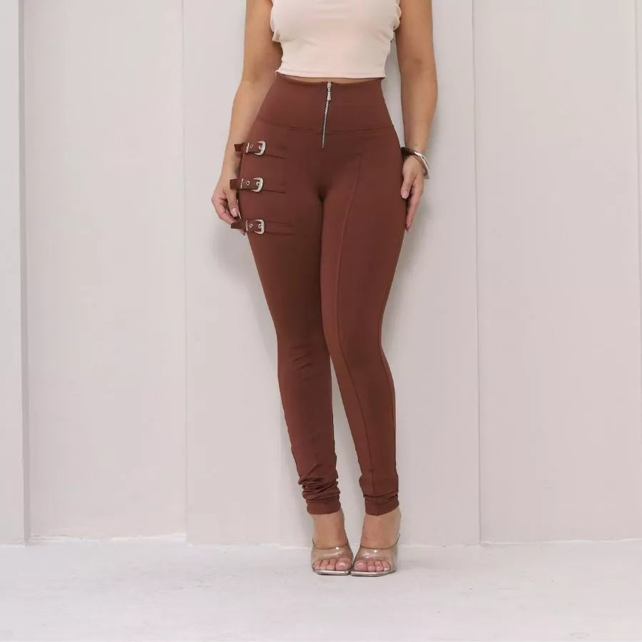 Legging Power com Detalhe de Cintos