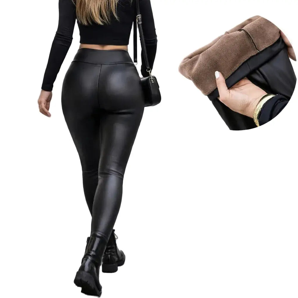 Legging de Couro com Forro Peluciado Modeladora